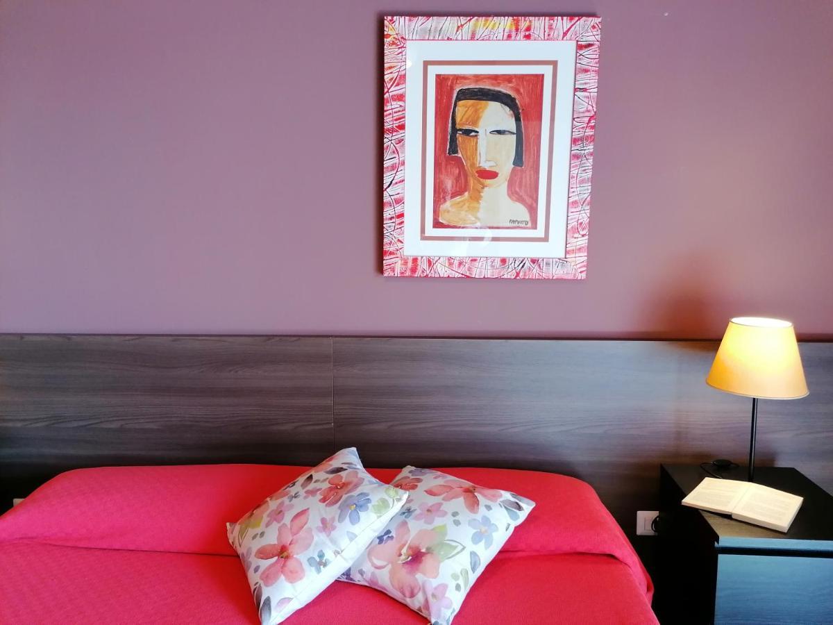 INNER CITY de Luxe Apartment Catane Extérieur photo