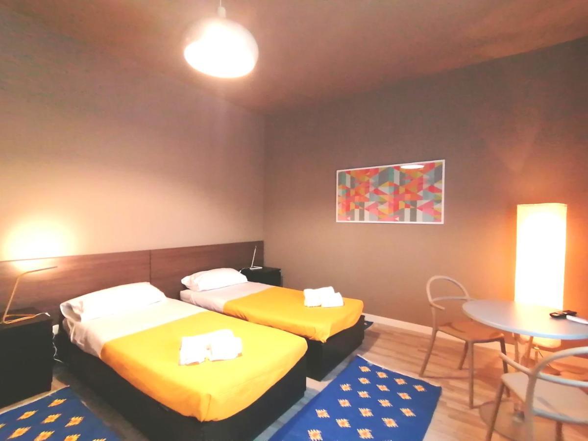 INNER CITY de Luxe Apartment Catane Extérieur photo